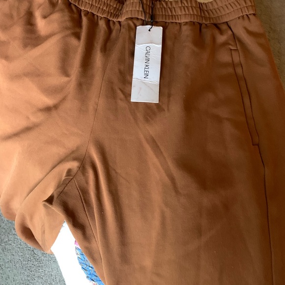 Calvin Klein NWT elastic waste high rise trouser Women’s Medium - Picture 2 of 3
